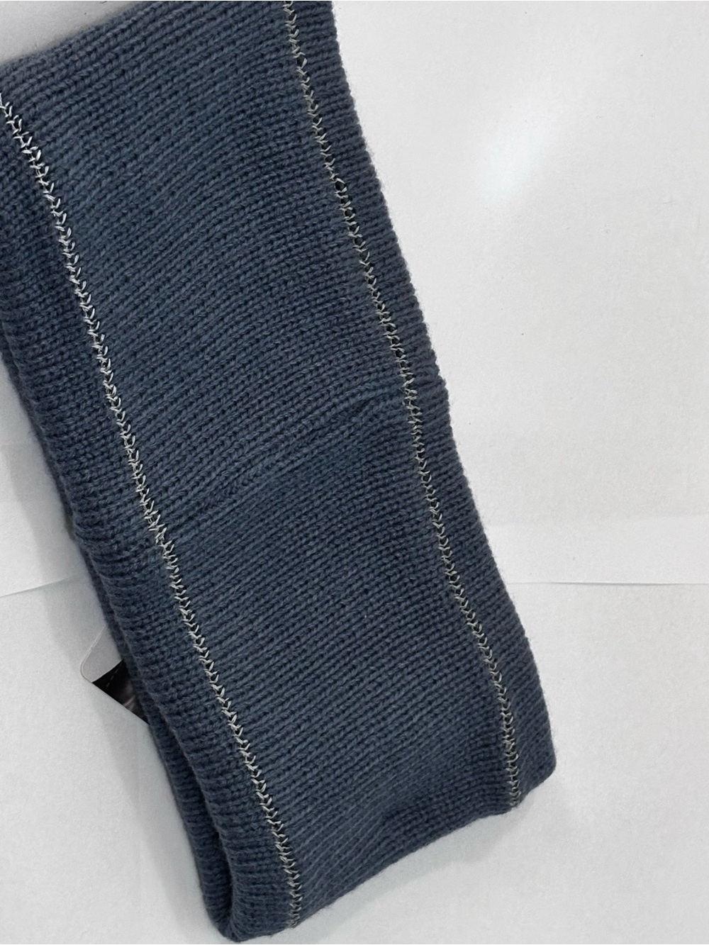 Headband Tag - Picture 5 of 5